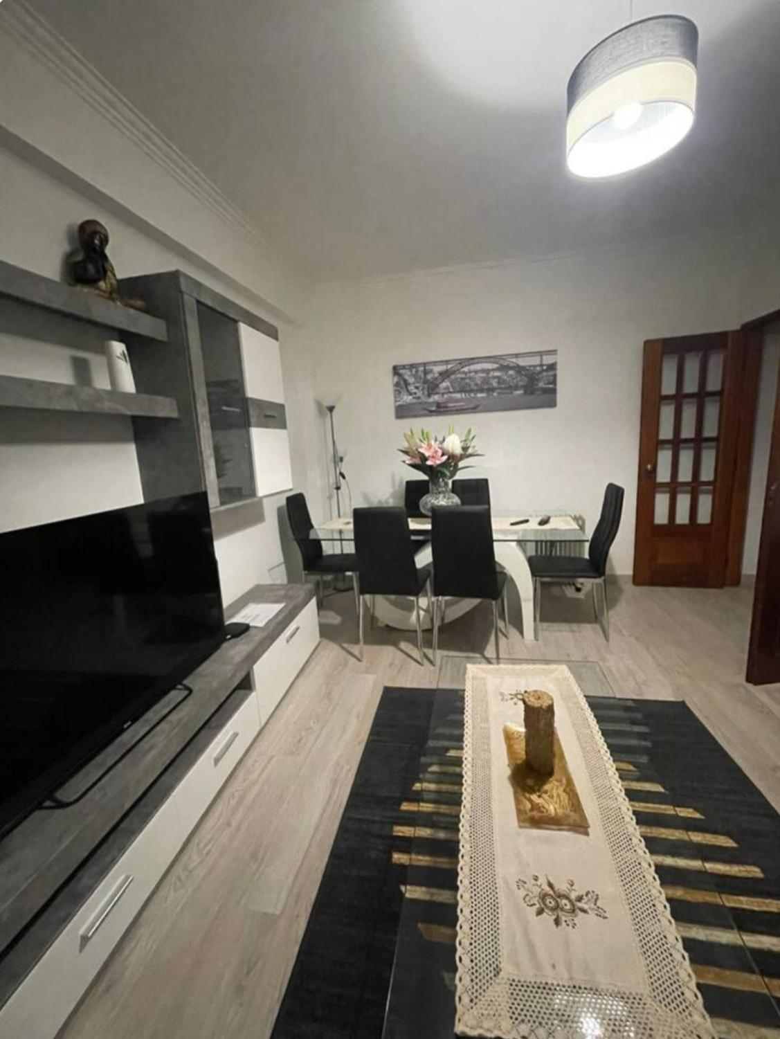 Quarto Calmo E Acolhedor Leilighet Almada Eksteriør bilde