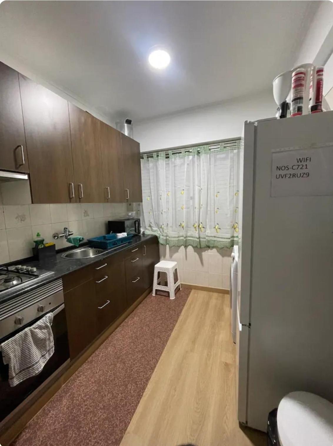 Quarto Calmo E Acolhedor Leilighet Almada Eksteriør bilde