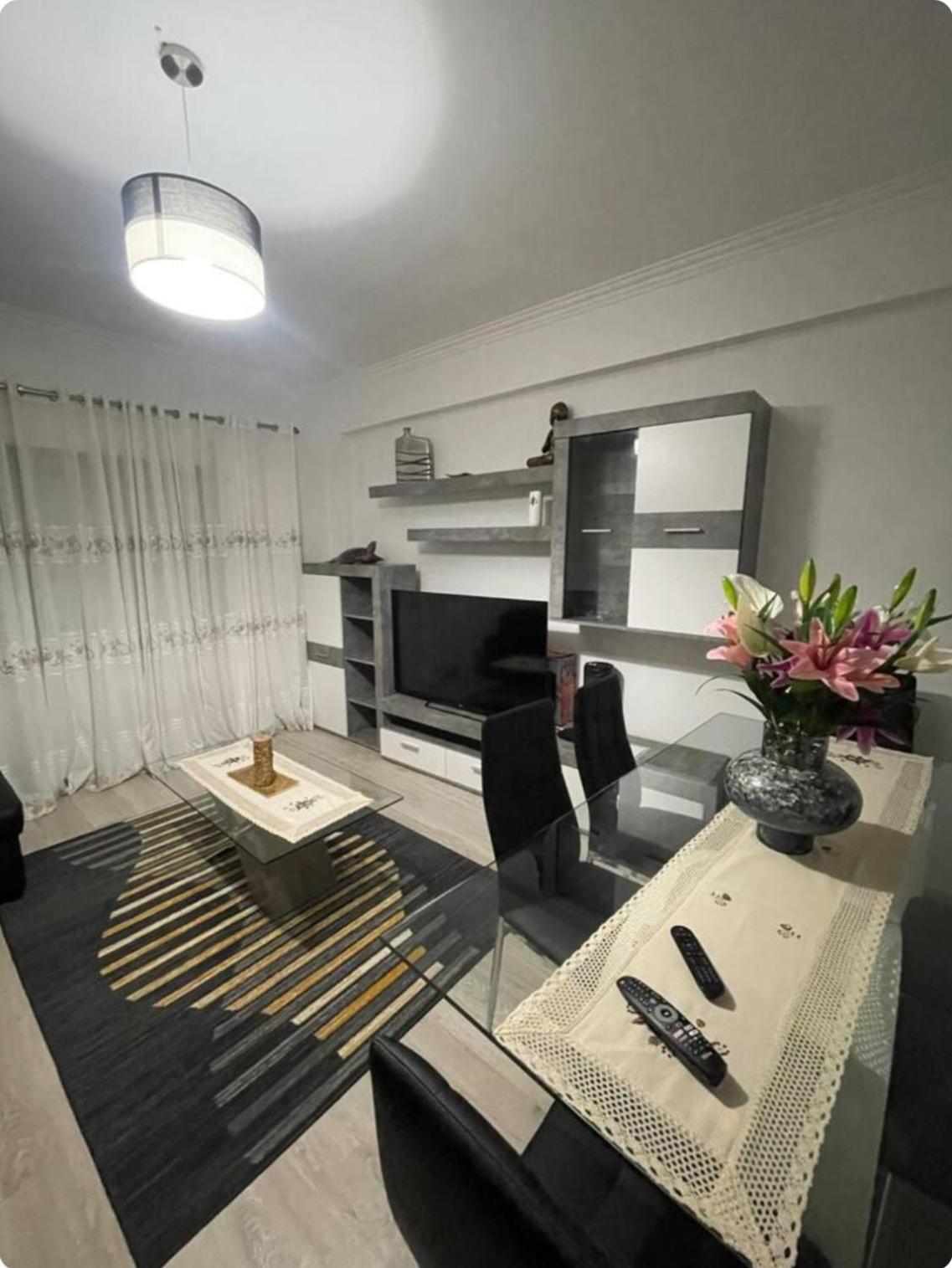 Quarto Calmo E Acolhedor Leilighet Almada Eksteriør bilde
